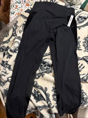 VSX Black High-Waist Workout Leggings with Satin Panels